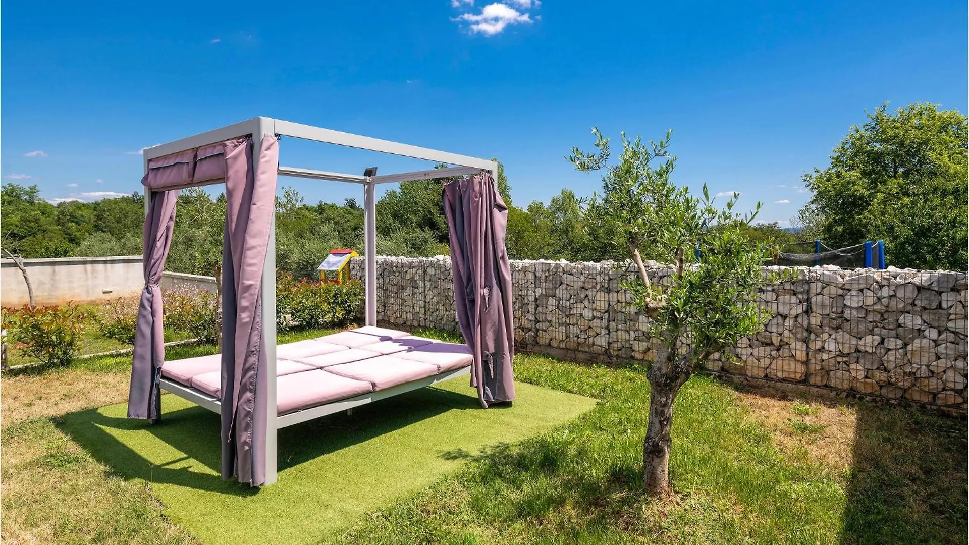 Amazing Home In Marici With Kitchen Veli Turini 0*,  Horvátország